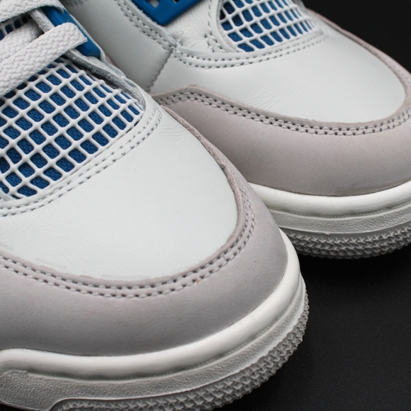 Air Jordan 4 Retro (GS) Off White/Military Blue 6.5Y - Picture 11 of 14